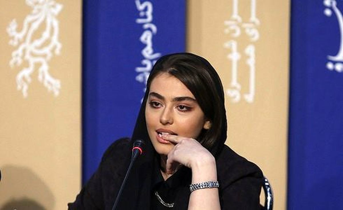 ریحانه پارسا ریحانه پارسا