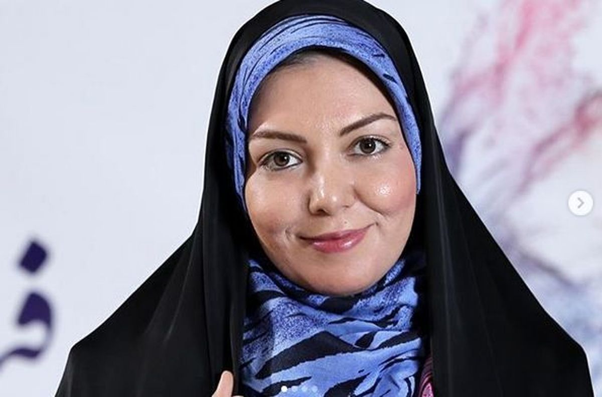 آزاده نامداری آزاده نامداری