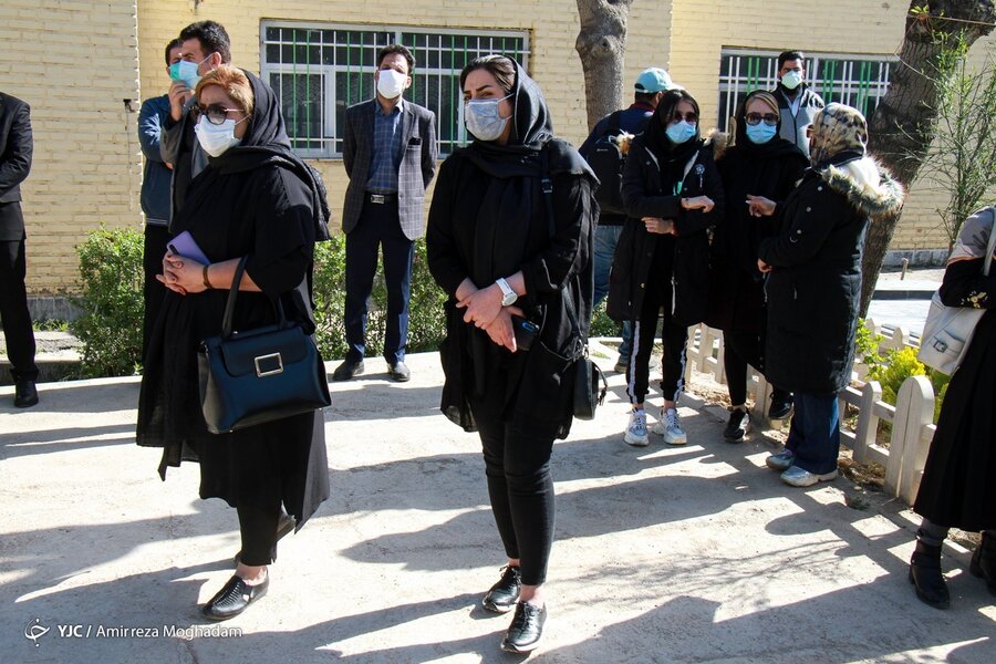 آزاده نامداری آزاده نامداری