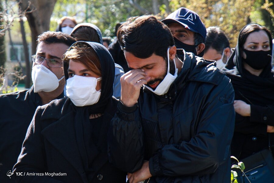 آزاده نامداری آزاده نامداری