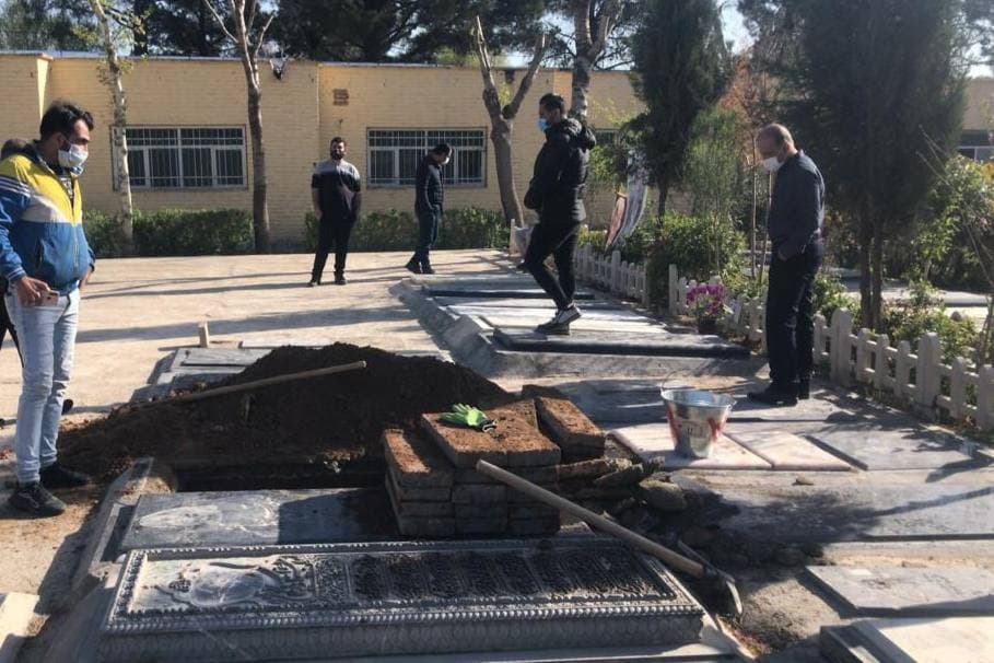 آزاده نامداری آزاده نامداری