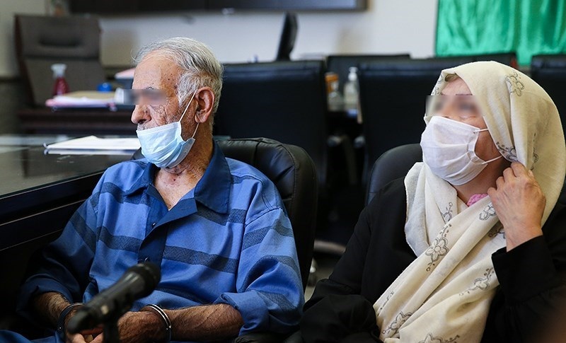 پدر و مادر بابک خرمدین پدر و مادر بابک خرمدین