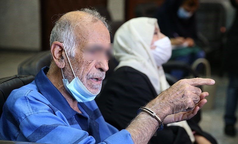 پدر و مادر بابک خرمدین پدر و مادر بابک خرمدین