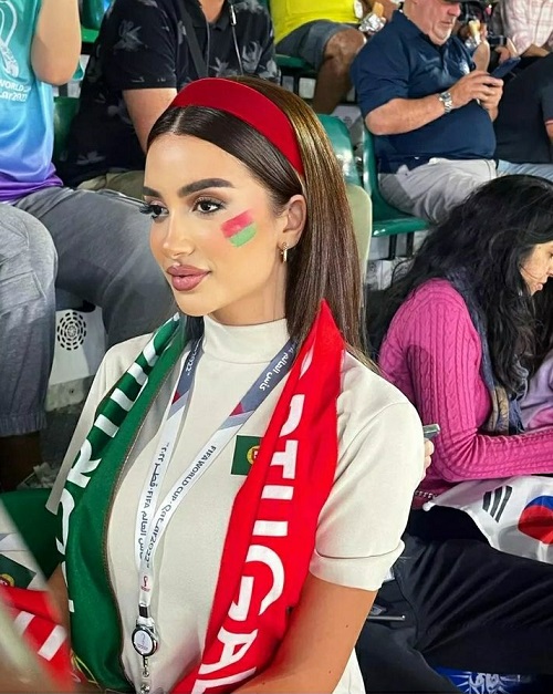 هواداران زن جذاب در جام جهانی